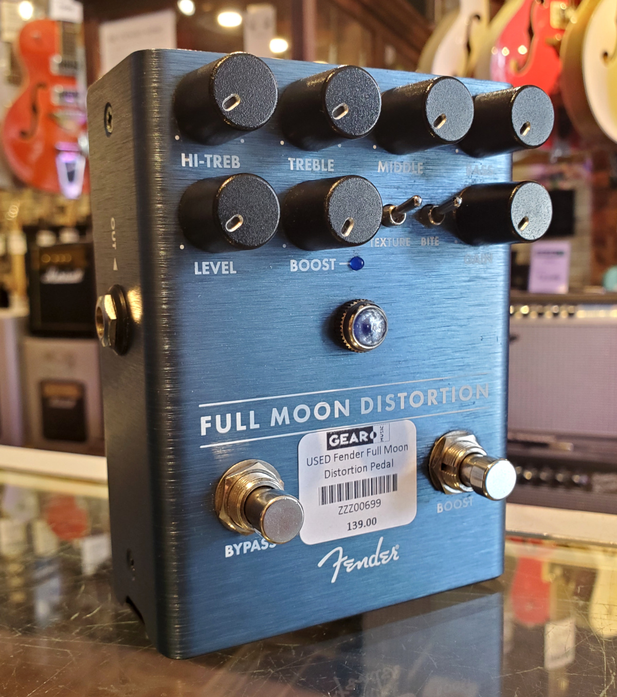 USED Fender Full Moon Distortion Pedal With Box