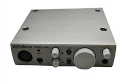 PreSonus Presonus Audiobox iOne Platinum Limited Edition 2x2 USB iPad Interface - Recording
