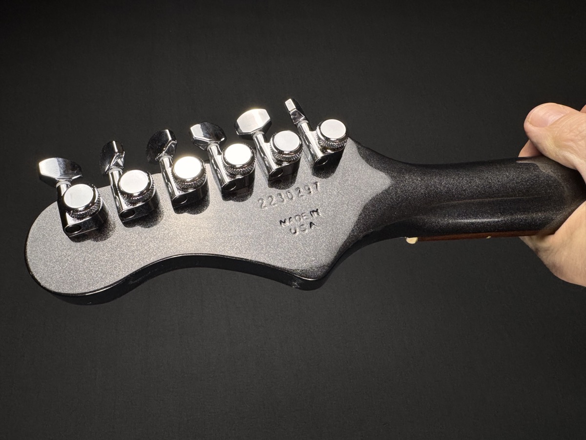 Harmony Harmony Comet Semi-Hollow Guitar, Space Black, Mono Bag B-STOCK - Guitars