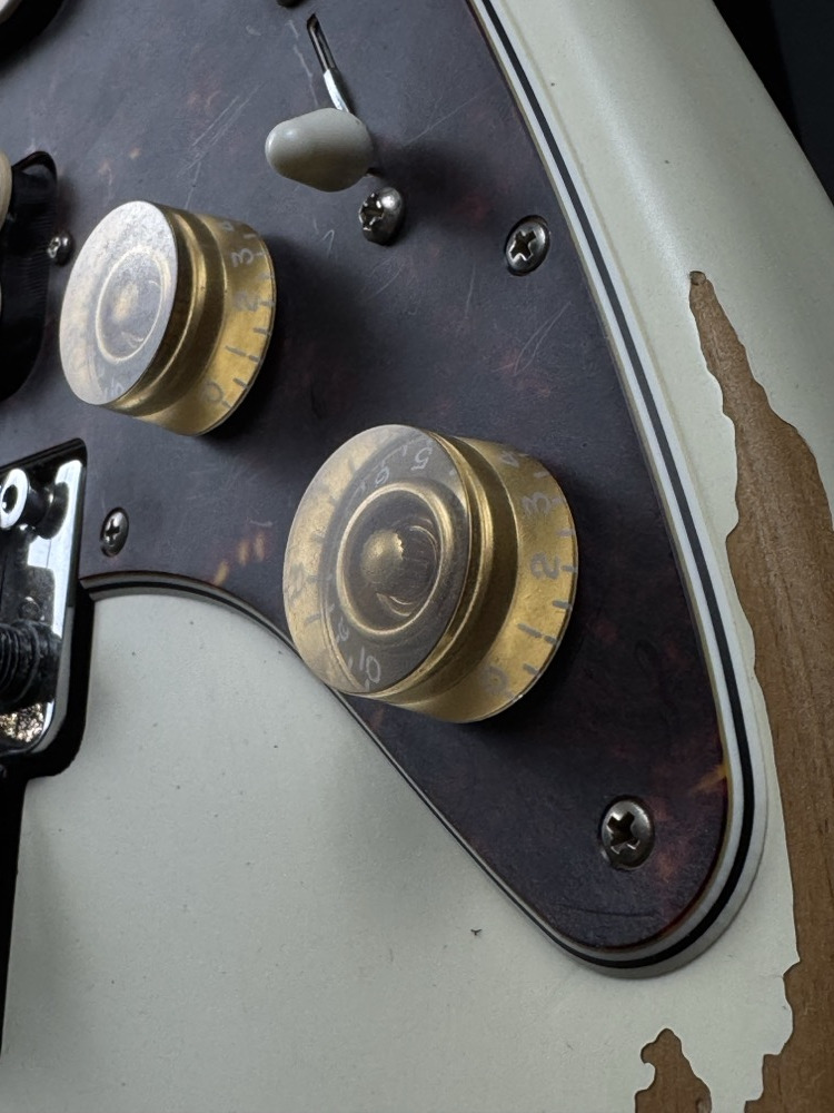 Charvel Charvel Super-Stock So-Cal Style 1 HSH, Floyd Rose, Aged Arctic - Guitars