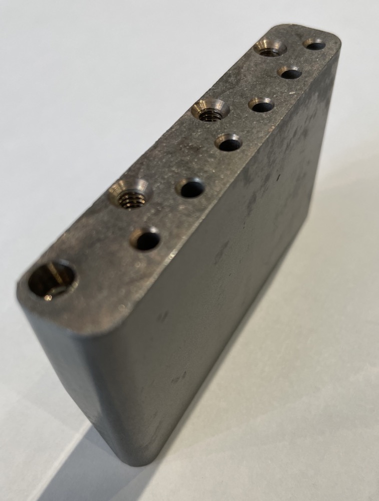 Fender Bridge Block American Standard  …