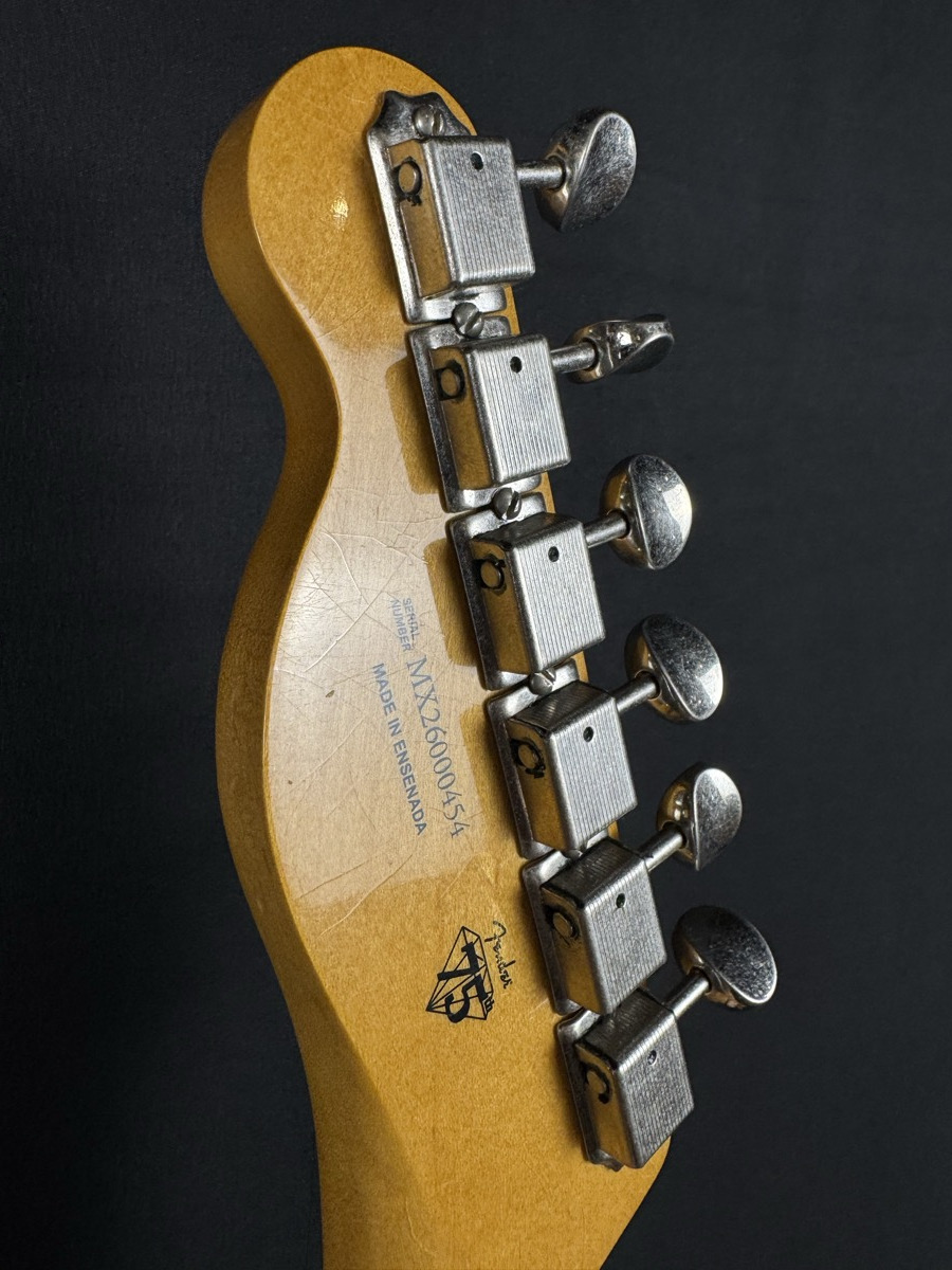Fender Fender 75th Anniversary Vintera Road Worn 1951 Telecaster - Butterscotch Blonde - Guitars