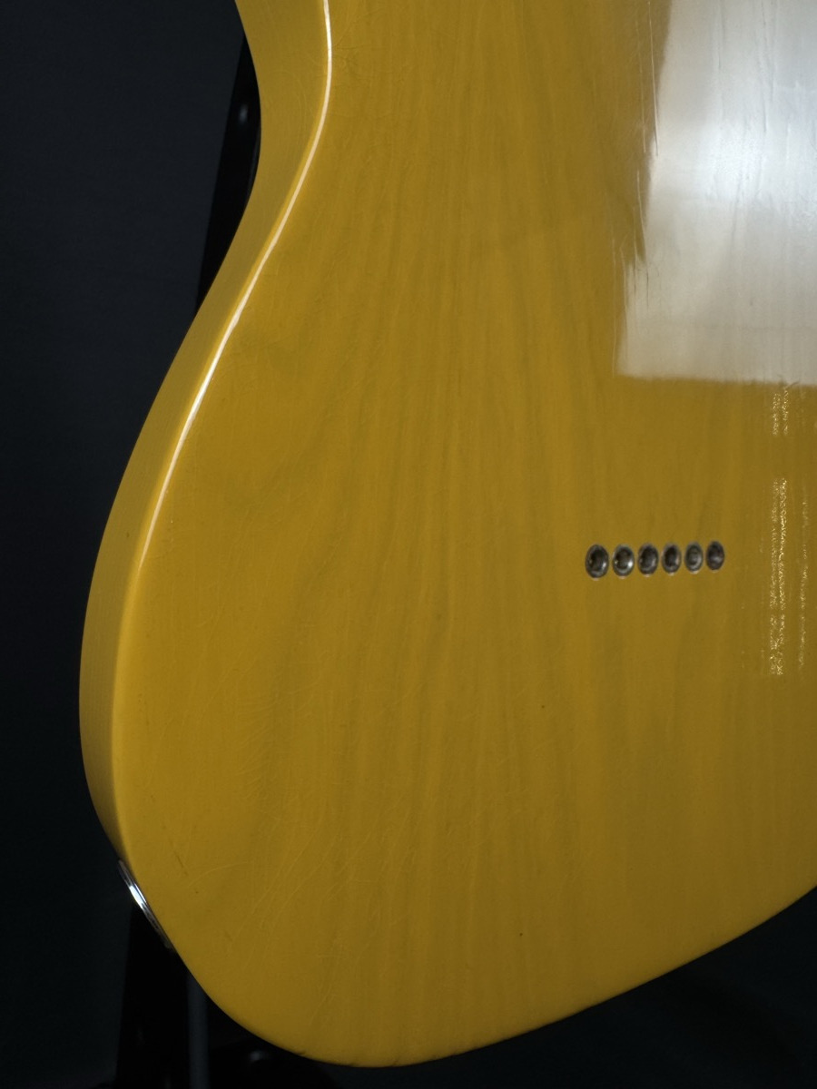 Fender Fender 75th Anniversary Vintera Road Worn 1951 Telecaster - Butterscotch Blonde - Guitars