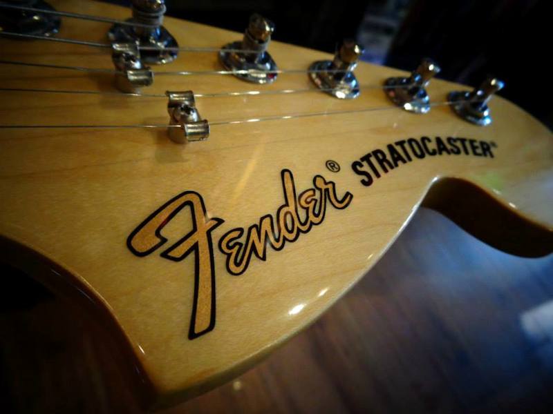 Fender Fender 14 FSR Hotrod Stratocaster HH MN In Flat Black W/Gigbag - Guitars