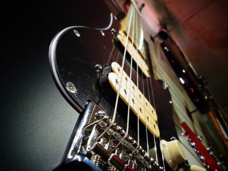 Fender Fender 14 FSR Hotrod Stratocaster HH MN In Flat Black W/Gigbag - Guitars