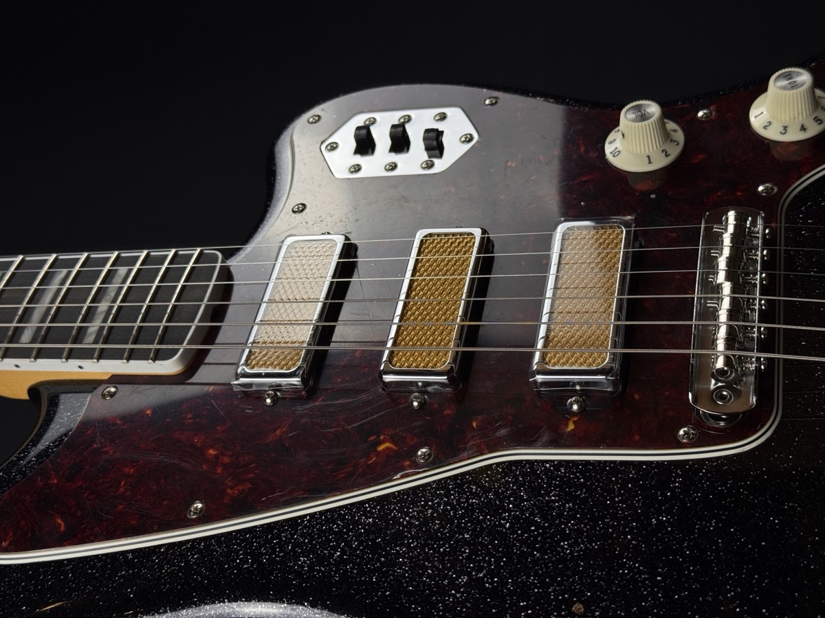 Fender Fender Limited Edition Gold Foil Jazzmaster In Black Sparkle - Guitars