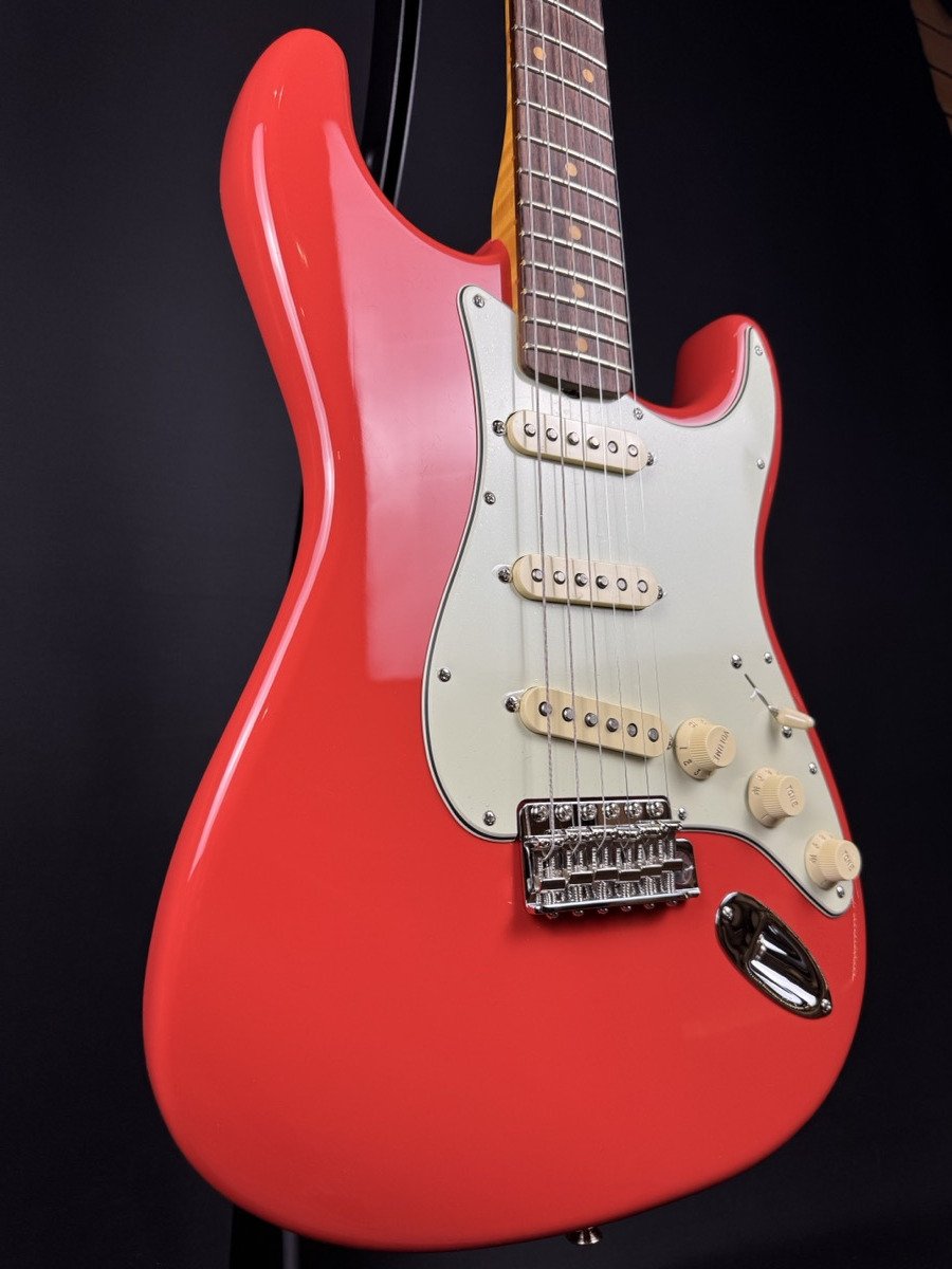 Fender Fender Ltd Edition American Vintage II '61 Stratocaster , RW, Fiesta Red - Guitars