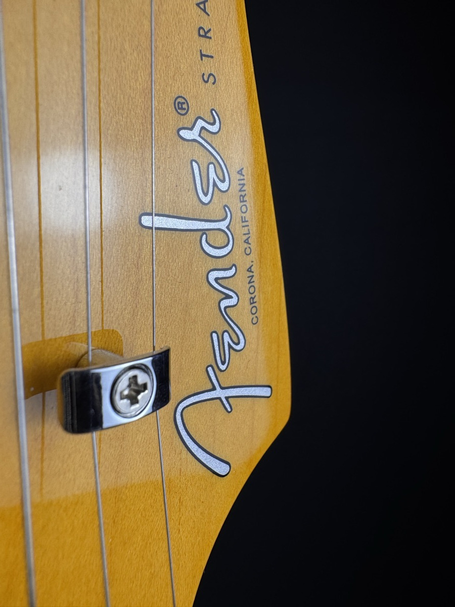 Fender Fender 70th Anniversary American Pro II  Stratocaster RW - Comet Burst - Guitars