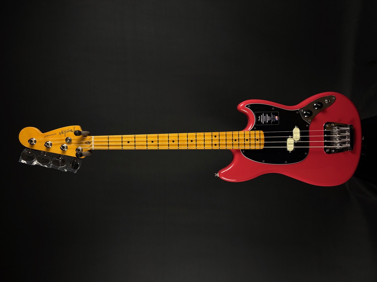 Fender American Professional Classic Mustang  &hellip;