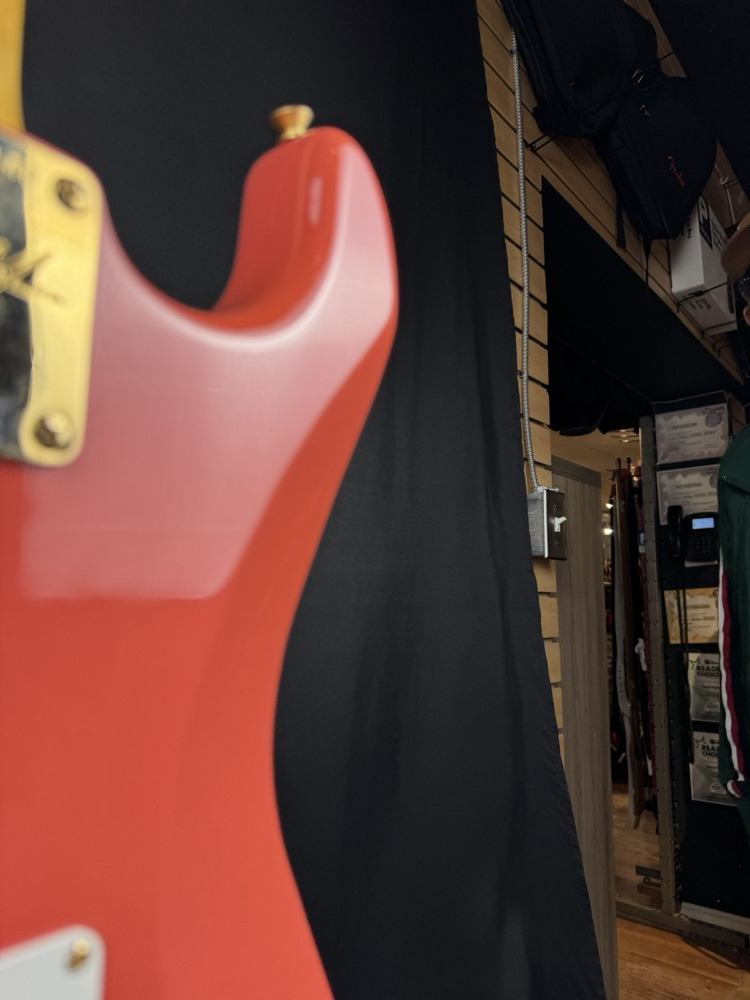 Fender Custom Shop Fender Custom Shop 1955 Strat DLX Closet Classic, Faded Aged Fiesta Red - Guitars