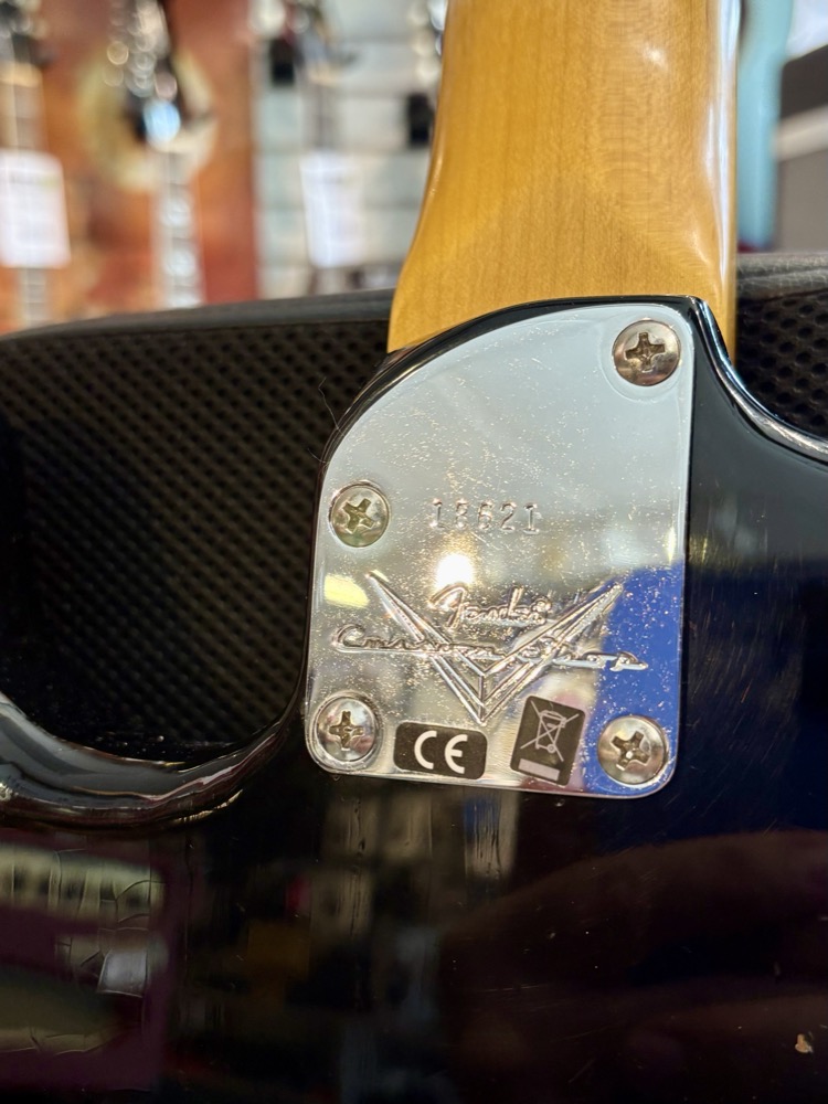 Fender Custom Shop Fender Custom Shop Limited Edition Roasted Strat, Journeyman Relic, Black - Guitars