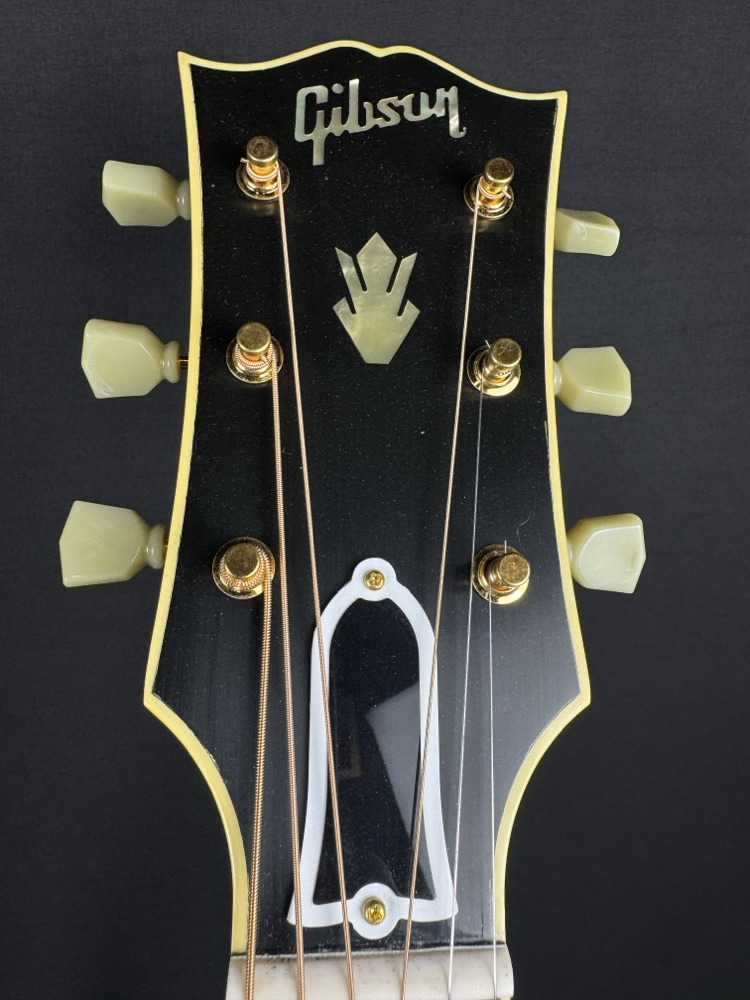 Gibson Custom Shop Gibson Custom Shop 1957 SJ-200 Acoustic Guitar - Vintage Sunburst VOS - Guitars