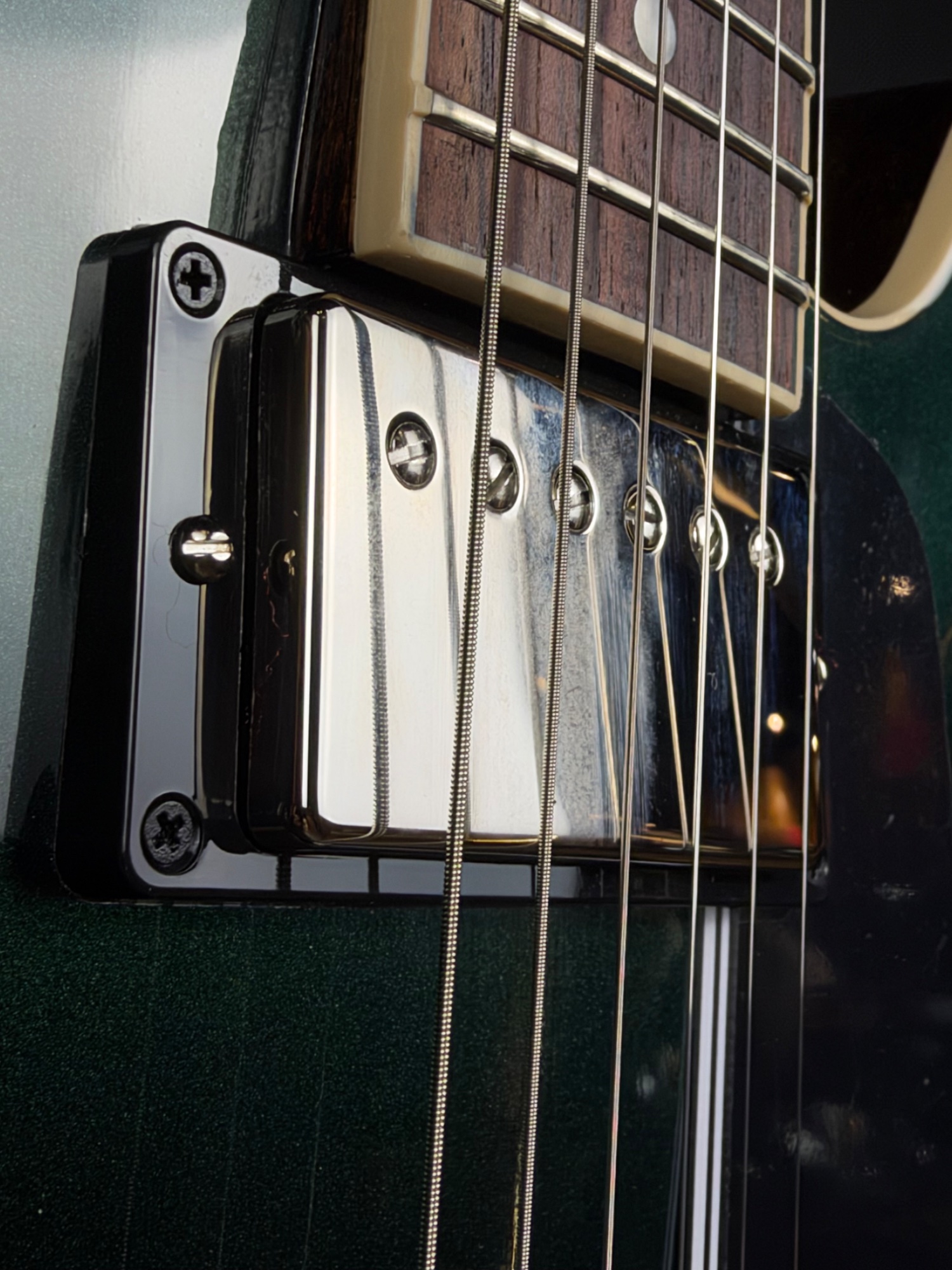 Gibson Gibson Limited Edition ES-335  Semi Hollow - British Racing Green Hardshell Case - Guitars