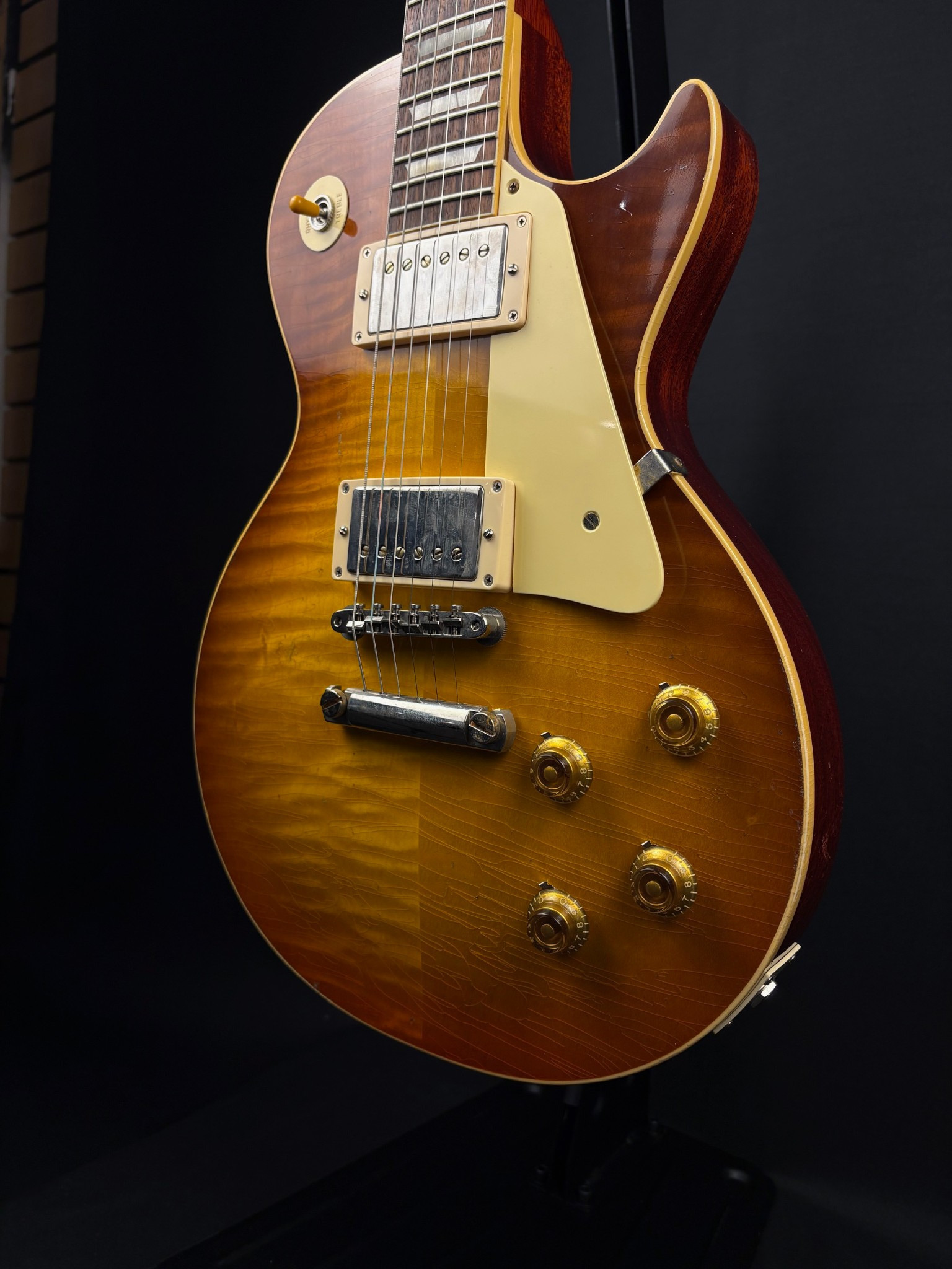 Gibson Custom Shop Gibson Murphy Lab Aged Custom Shop 1959 Les Paul Light Aged Royal Teaburst - Guitars