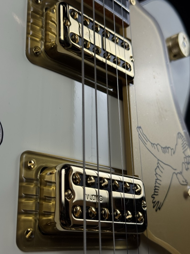 Gretsch Gretsch G6136T-59 Vintage Select '59 Falcon Hollow Body, Vintage White, Lacquer - Guitars