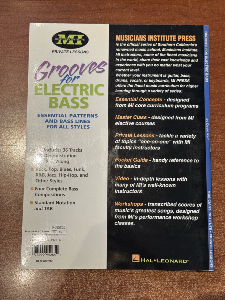 Books MI Grooves For Electric Bass - Books