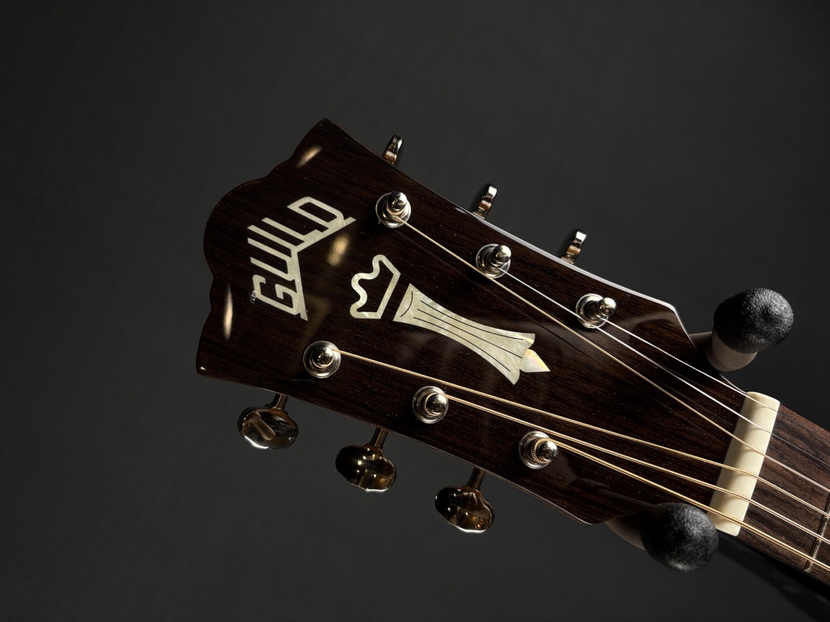 Guild Guild M-120 Mahogany, All Solid Wood, Acoustic Guitar in Natural, Deluxe Gig Bag - Guitars