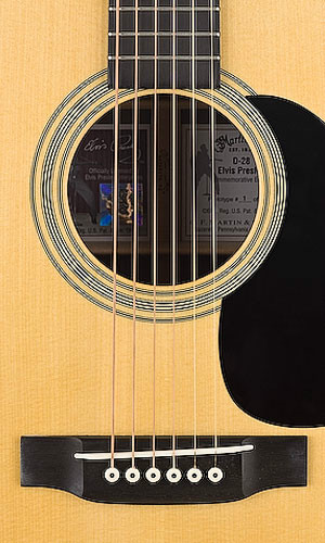 Martin Martin D-28M Elvis Presley Limited with Leather Cover and Case - Guitars