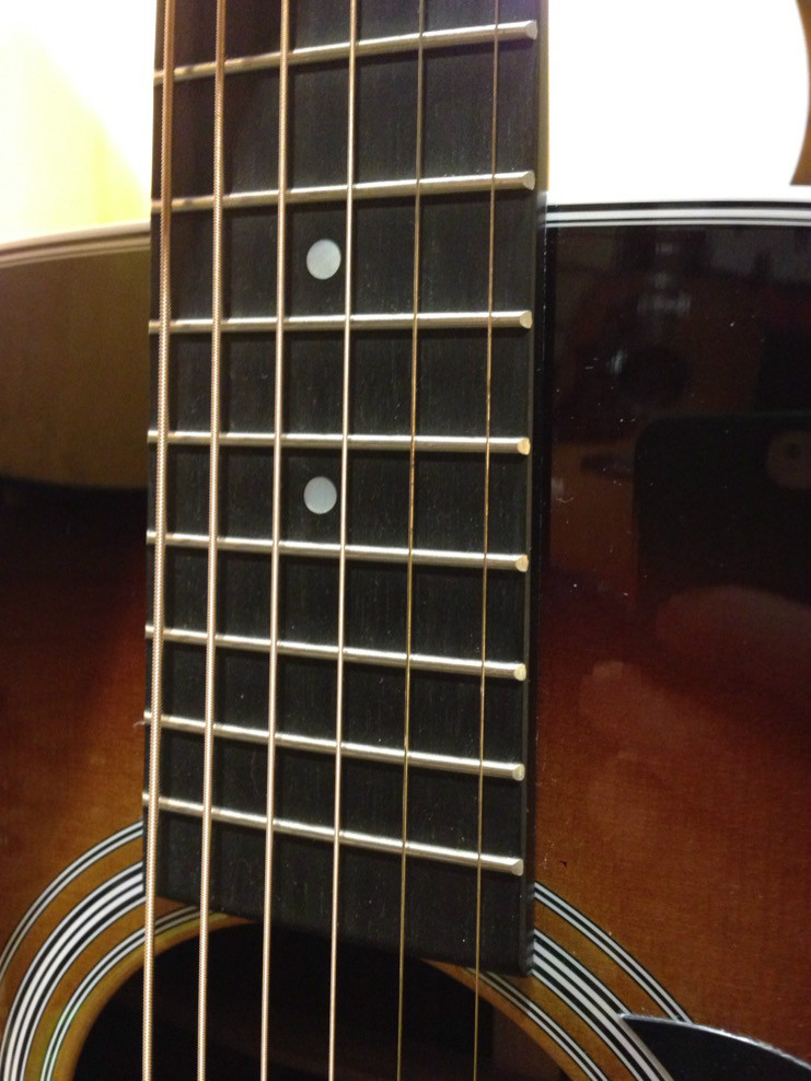 Martin Martin D-28 Sunburst - Guitars