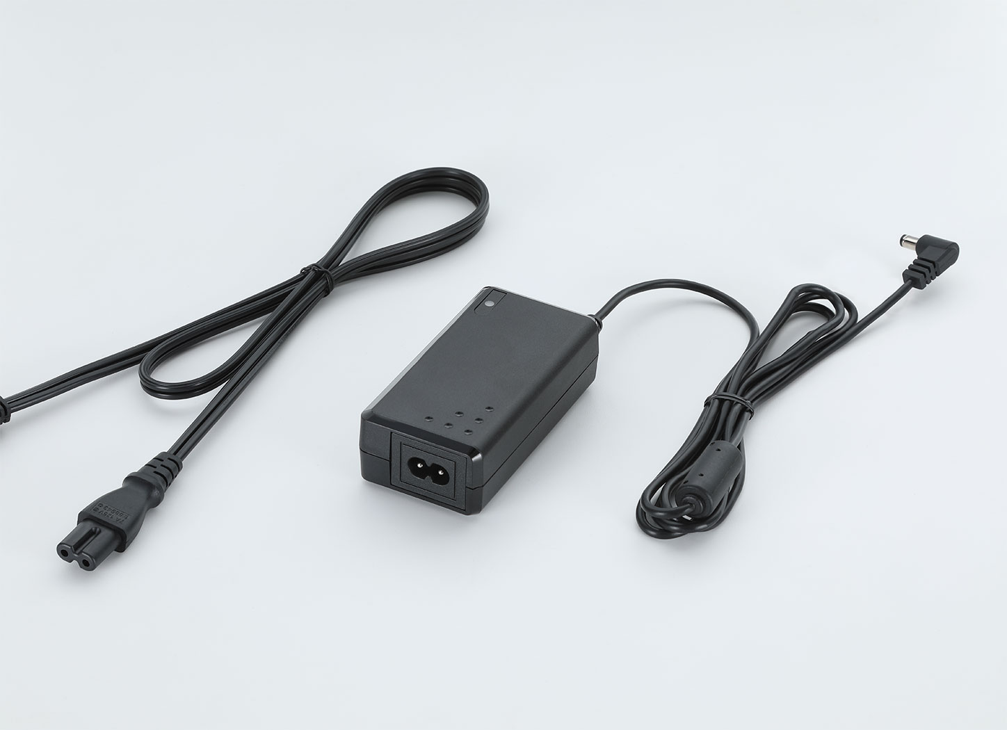 BOSS PSB-7U Power Adaptor, 12v 4A