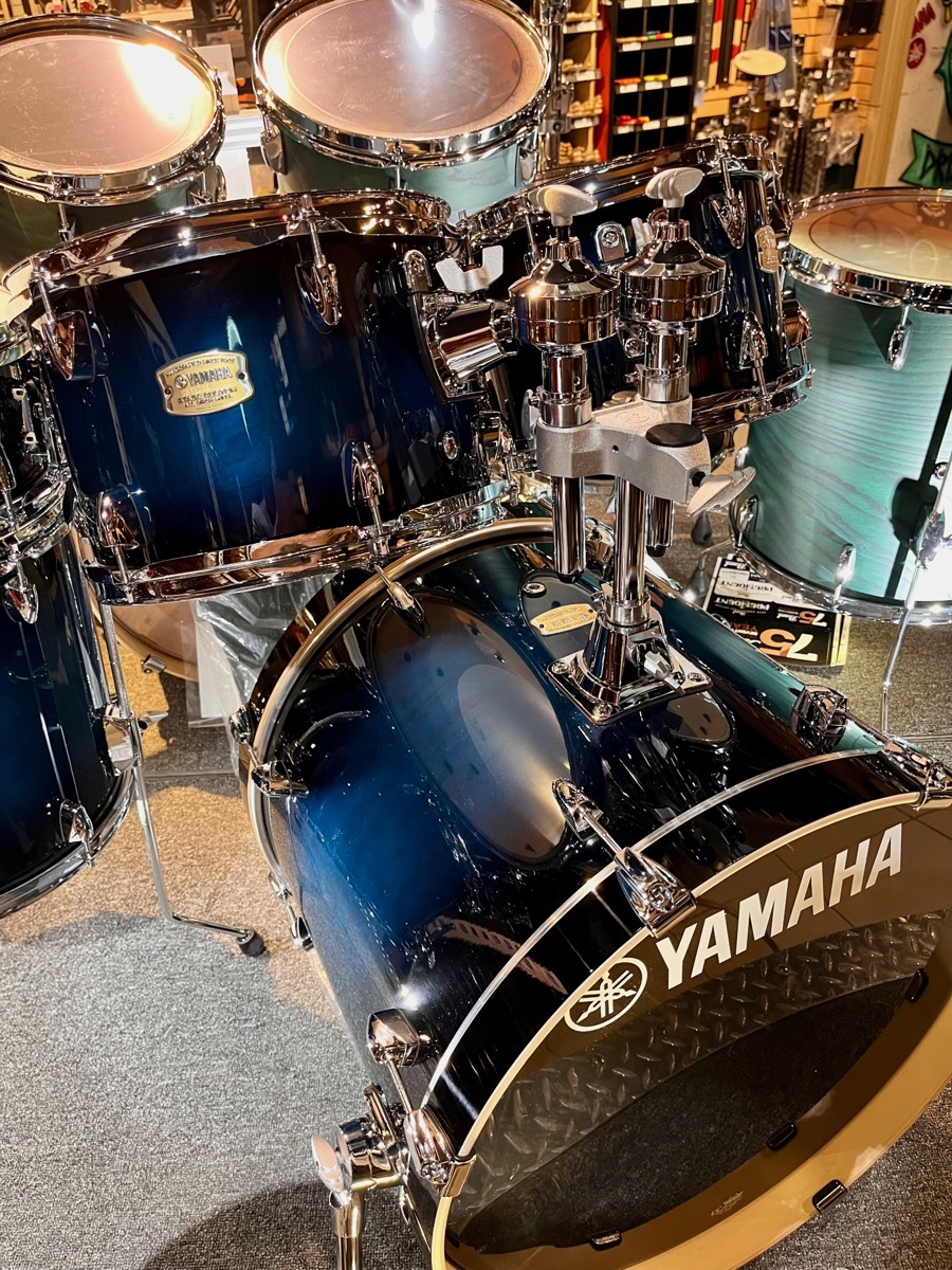 Yamaha Yamaha SBX0F57 Stage Custom Birch 5 Pc 20" w/HW780 Hardware, Deep Blue Sunburst - Drums