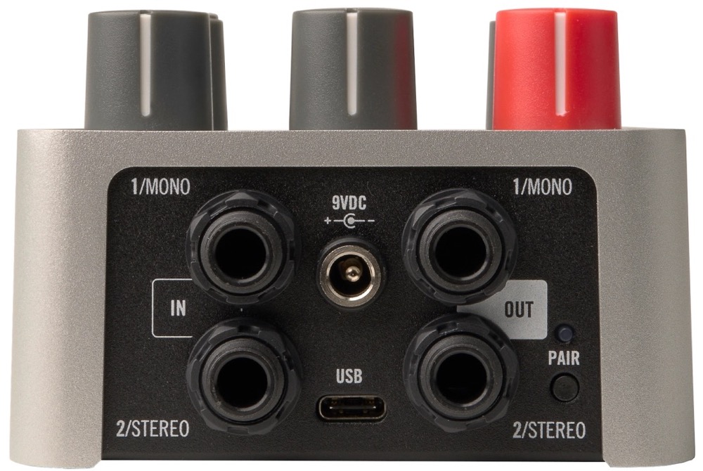Universal Audio Universal Audio Max Preamp and Dual Compressor Pedal - Effects