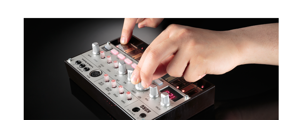 Korg Korg Volca Bass Analog Bass Machine With 16 Steps - Keyboards