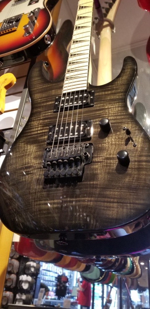 Jackson USED Jackson DK2M Pro Flame Top 2006 - Used