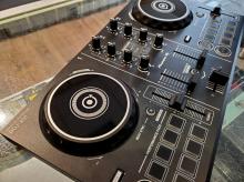Pioneer DJ DDJ-200 DJ Controller