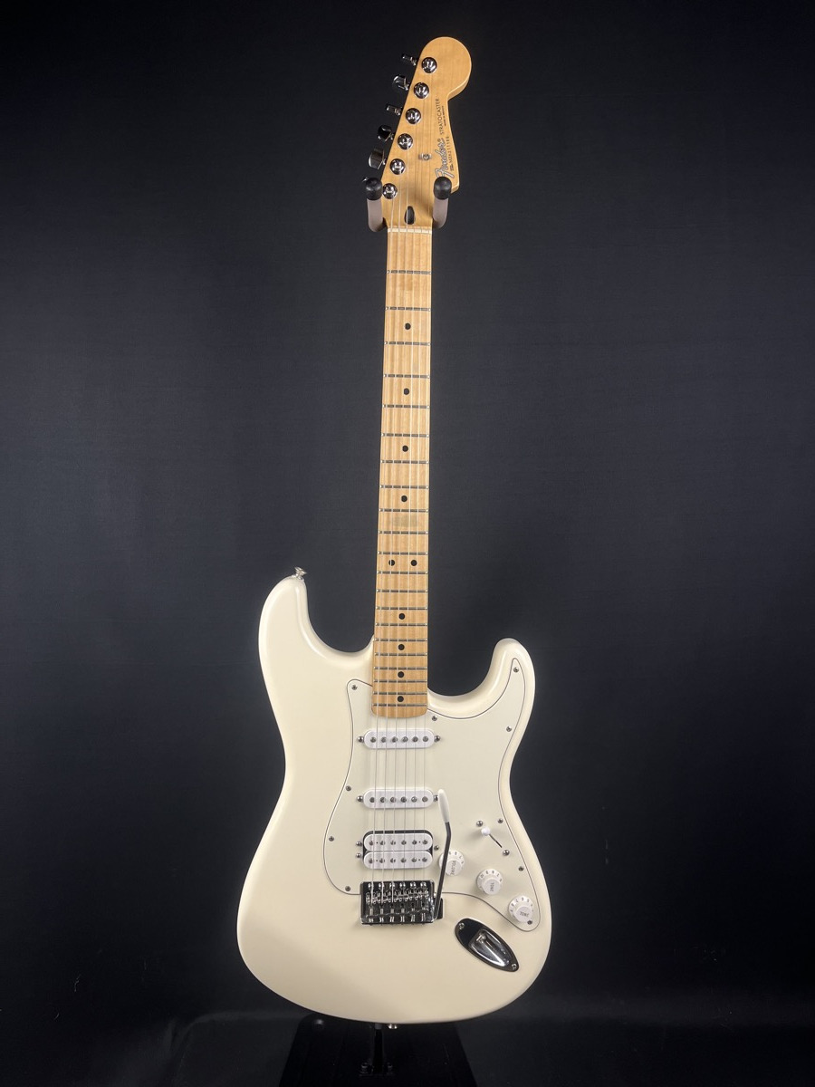 Fender USED Fender 2006 Mexican Stratocaster Olympic White - Used