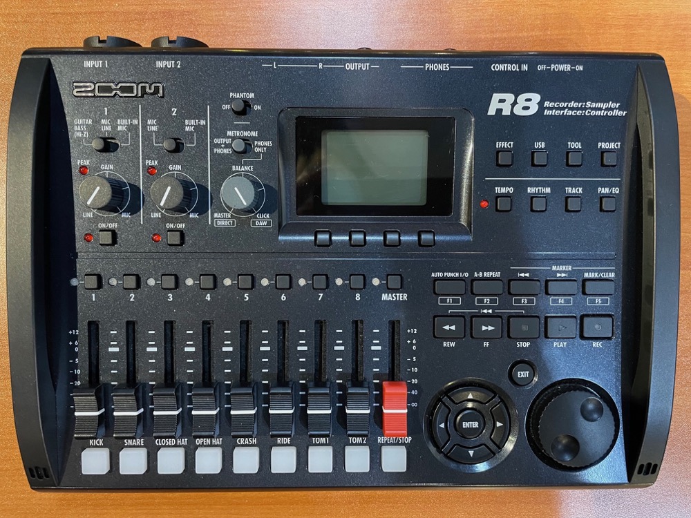 USED Zoom R8 8 Track Digital Recorder Interface Controller