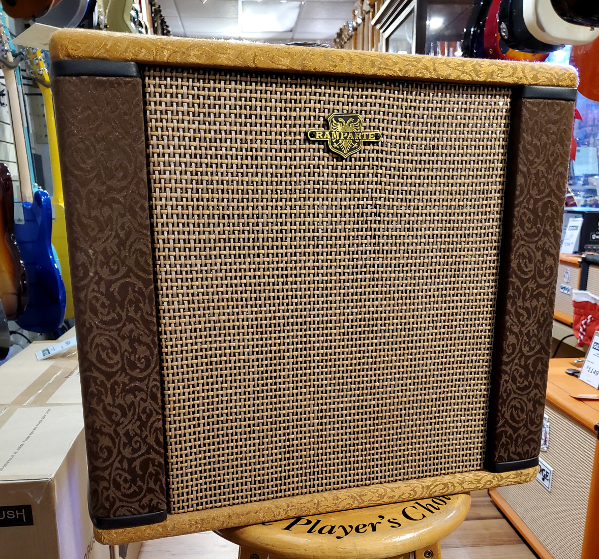 USED Fender Ramparte 1x12 Tube Amp Canadian Online Music Store in