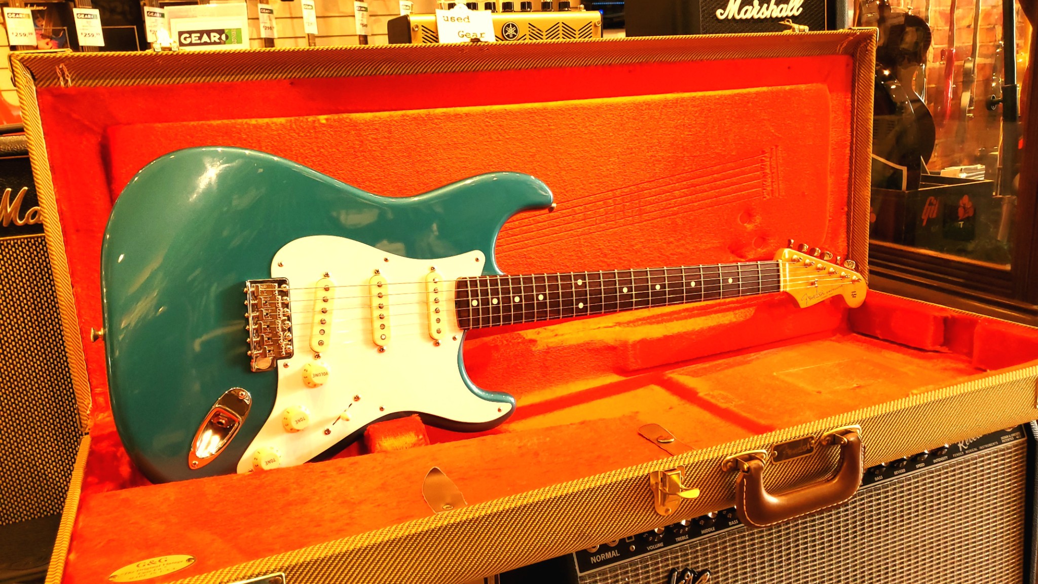 USED Fender AVRI '57 /  '62 Stratocaster  …