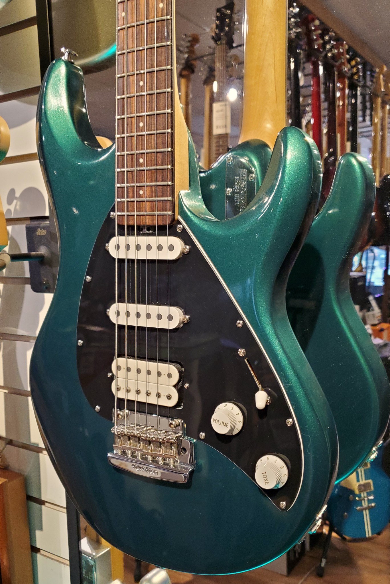 USED Music Man Silhouette Special w/OHSC