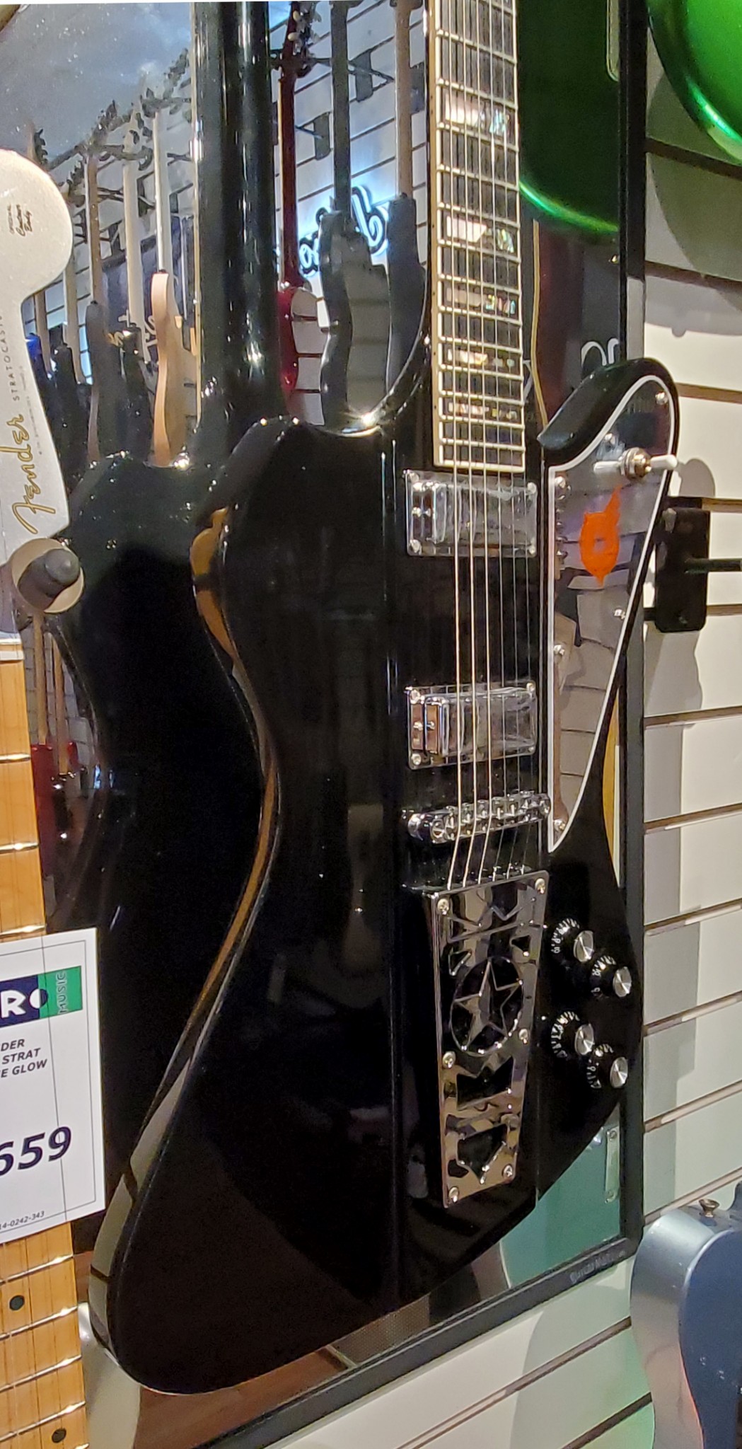 Washburn USED Washburn PS-12 Paul Stanley Starfire w/case CONSIGNMENT - Used