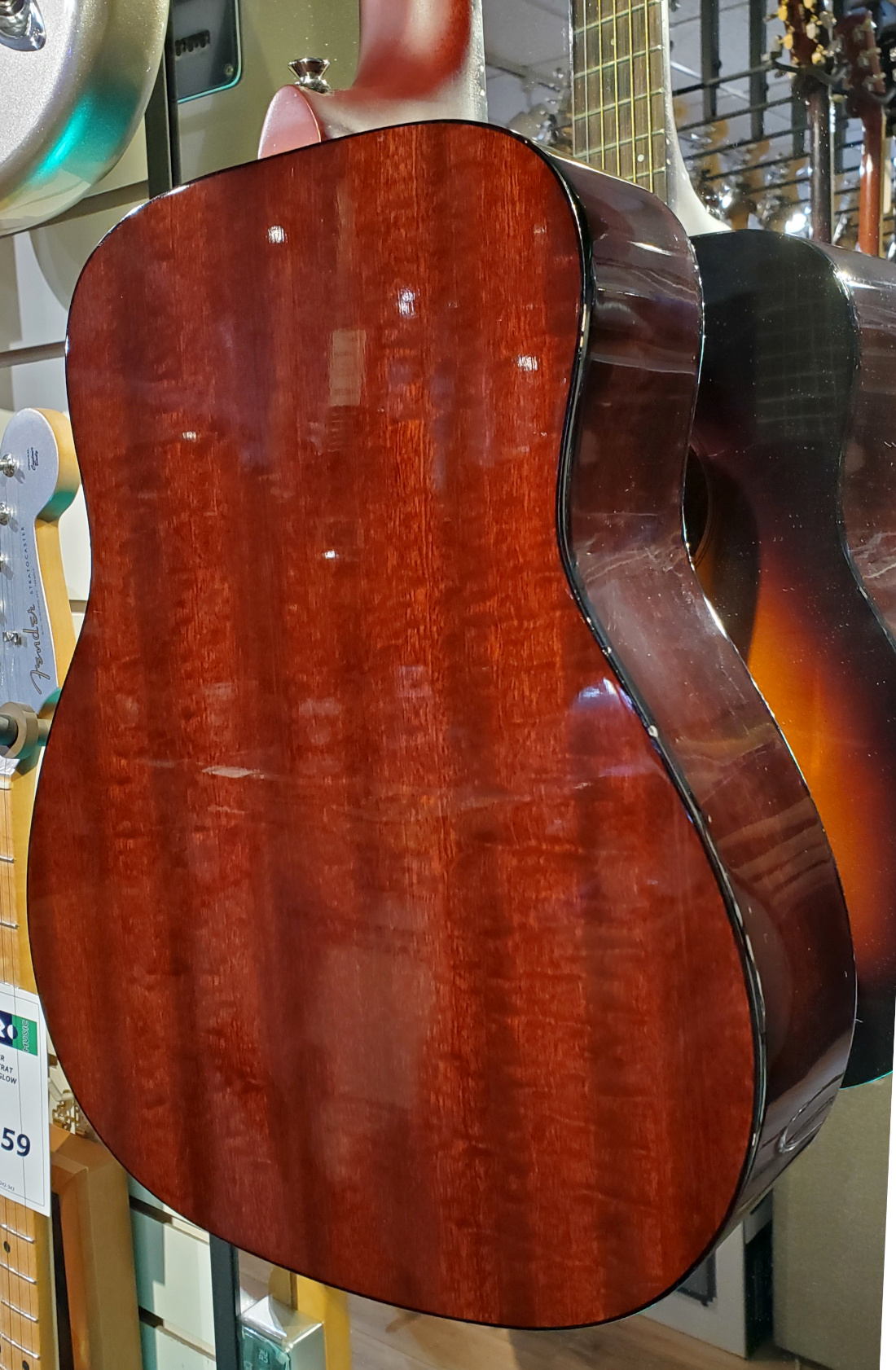 Yamaha USED Yamaha JR2S Solid Top 3/4 Scale Acoustic Guitar Tobacco Burst w/bag - Used