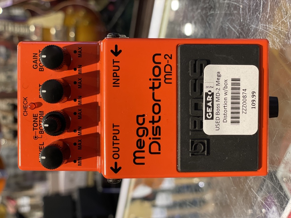Subdivide Sandy listener USED Boss MD-2 Mega Distortion w/box: Canadian Online Music Store in  Oakville, Ontario | Personal Service You Can Trust