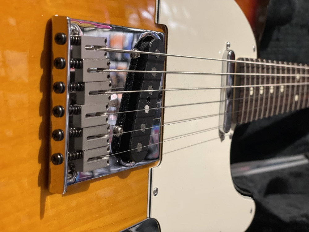 Fender USED 2006 Fender American Standard Telecaster in 3 Tone Sunburst With OHSC - Used