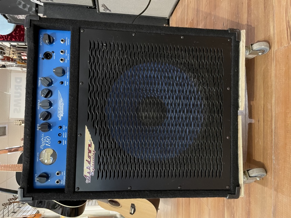 USED Ashdown Electric Blue 180 Bass Amp -  …