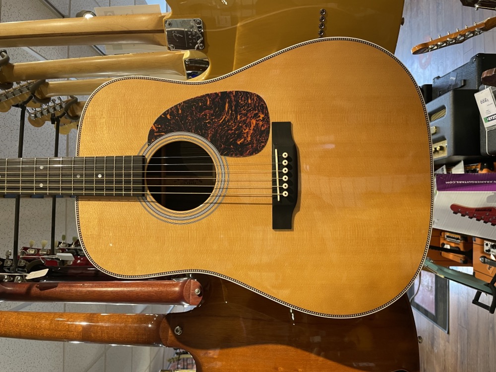 USED 2008 Martin HD-28 w/OHSC