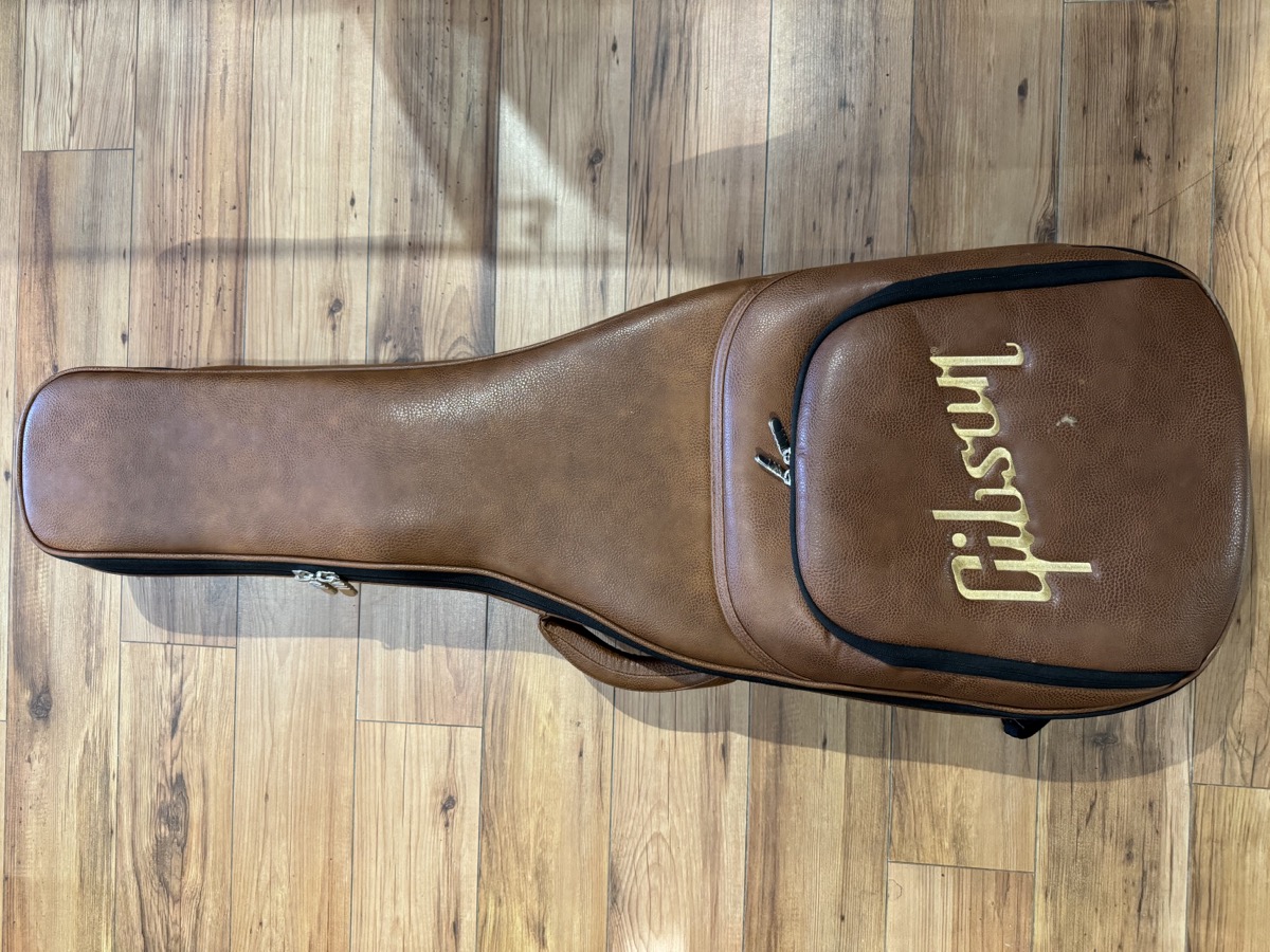 USED Gibson Premium Softcase Gig Bag -  …