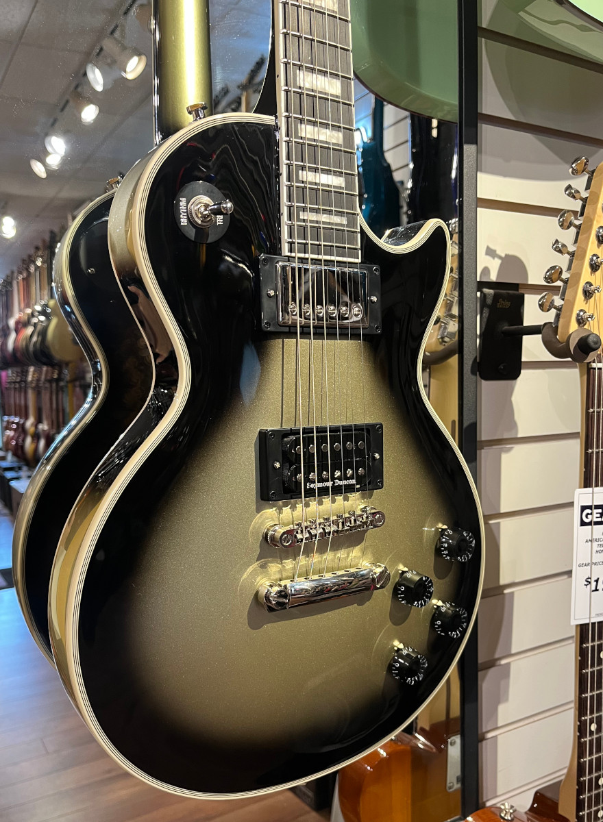 Epiphone USED Epiphone Adam Jones Signature Art Series Veil of Bees w/ohsc - Used