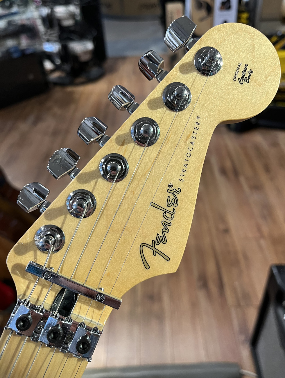 Fender USED Fender Player Stratocaster HSS Floyd Polar White w/dlx bag - Used