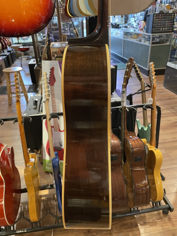 Gibson USED 1952 Gibson J-45 Sunburst w/Hardshell Case - CONSIGNMENT - Used