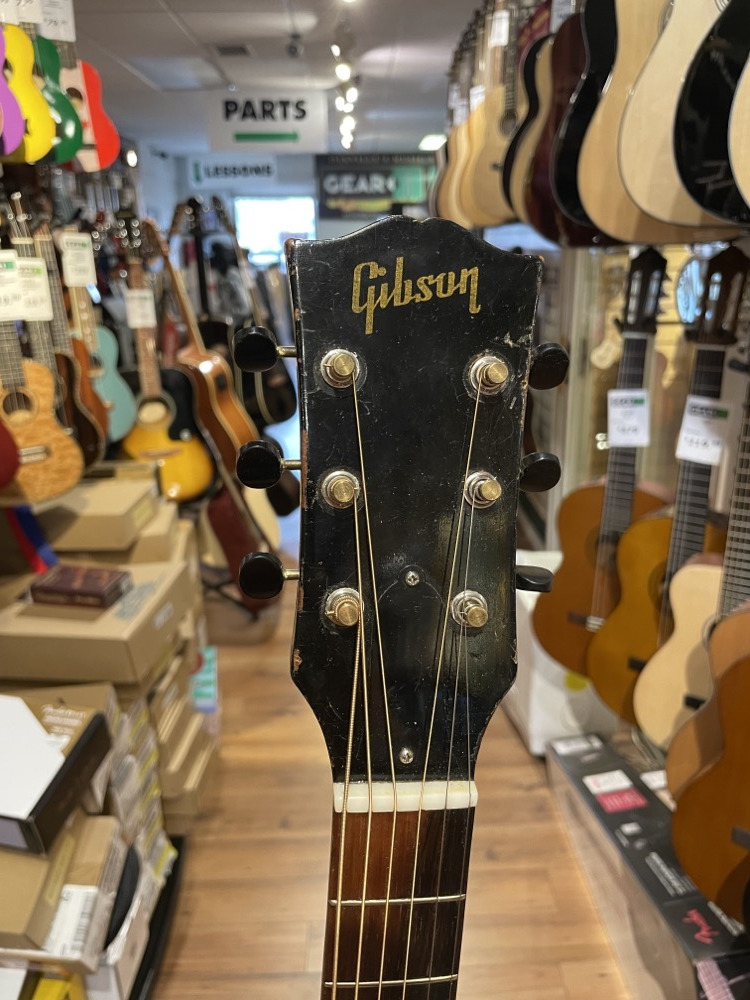 Gibson USED 1952 Gibson J-45 Sunburst w/Hardshell Case - CONSIGNMENT - Used