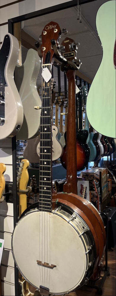 Misc USED Vibra 5 String Banjo - Used