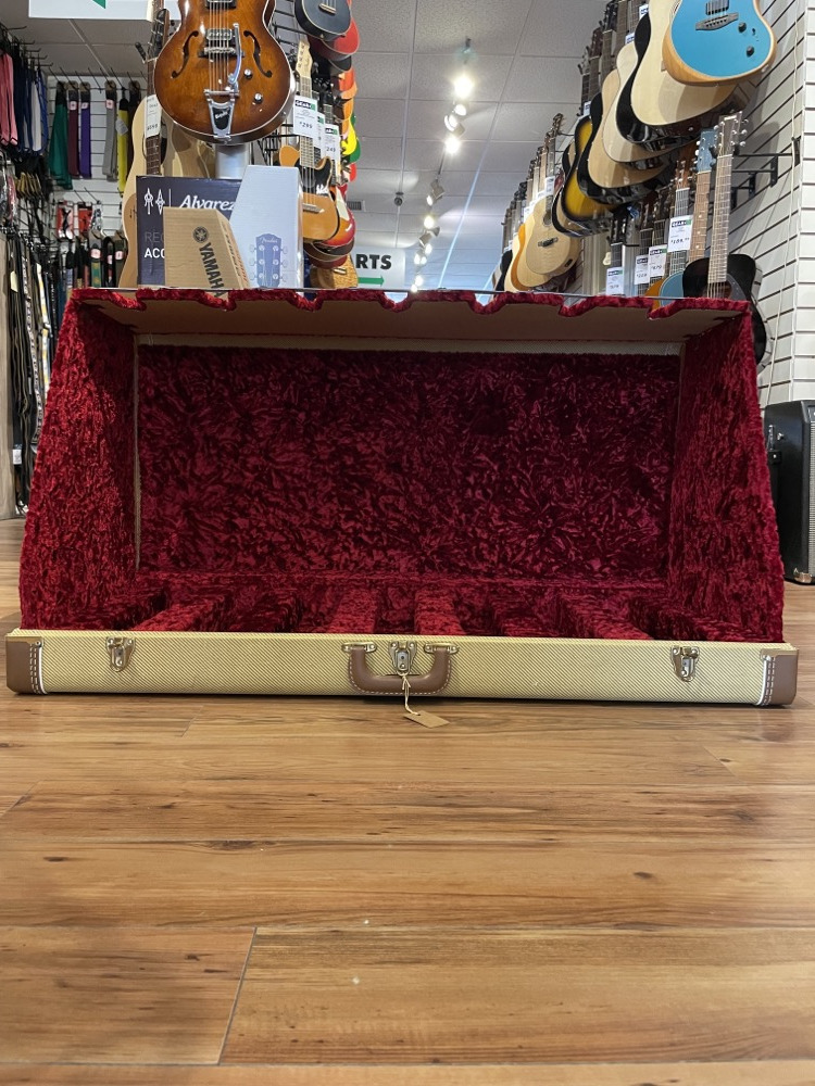Fender USED Fender Guitar Case Stand - 7 Guitar, Classic Series, Tweed, Red Plush CSGN - Used
