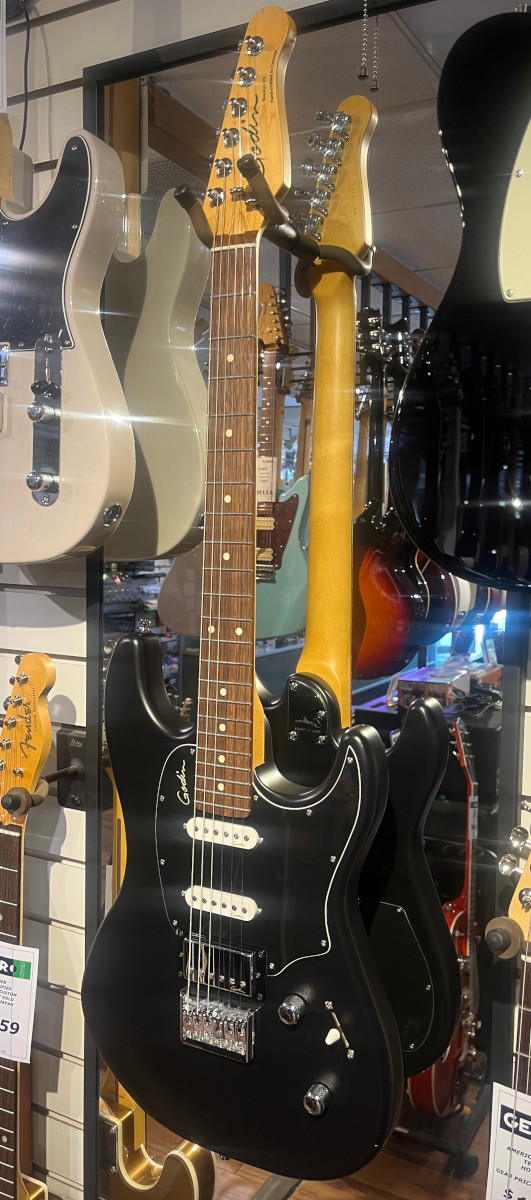 Misc USED Godin Session HT Matte Black - Used