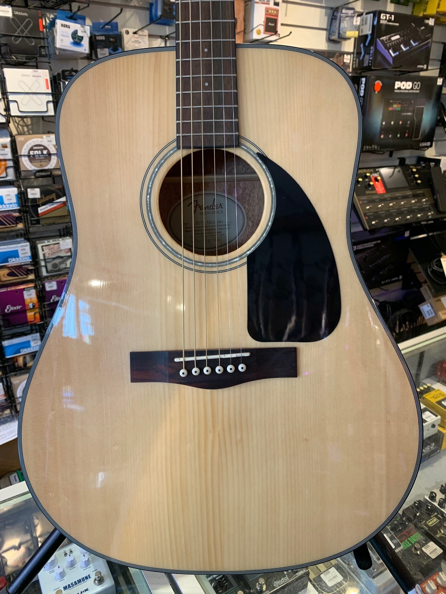 Fender USED Fender SG8S Solid Top Acoustic Guitar - Used