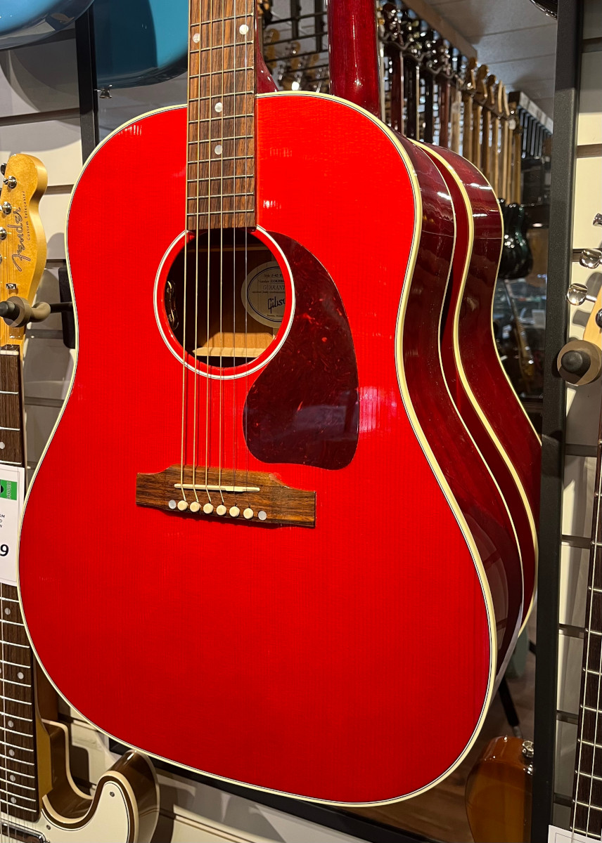 Gibson USED Gibson J-45 Standard Cherry Red w/OHSC - Used